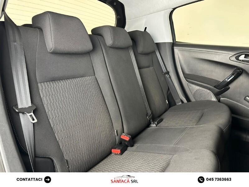 Peugeot 208 PureTech 82 5 porte Allure