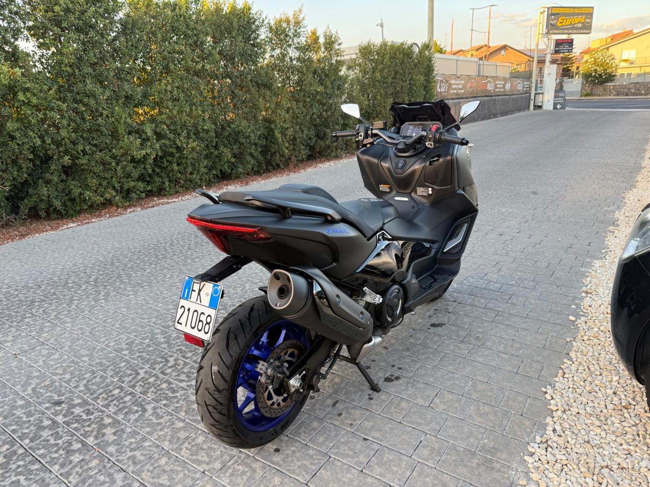 Yamaha TMAX 560