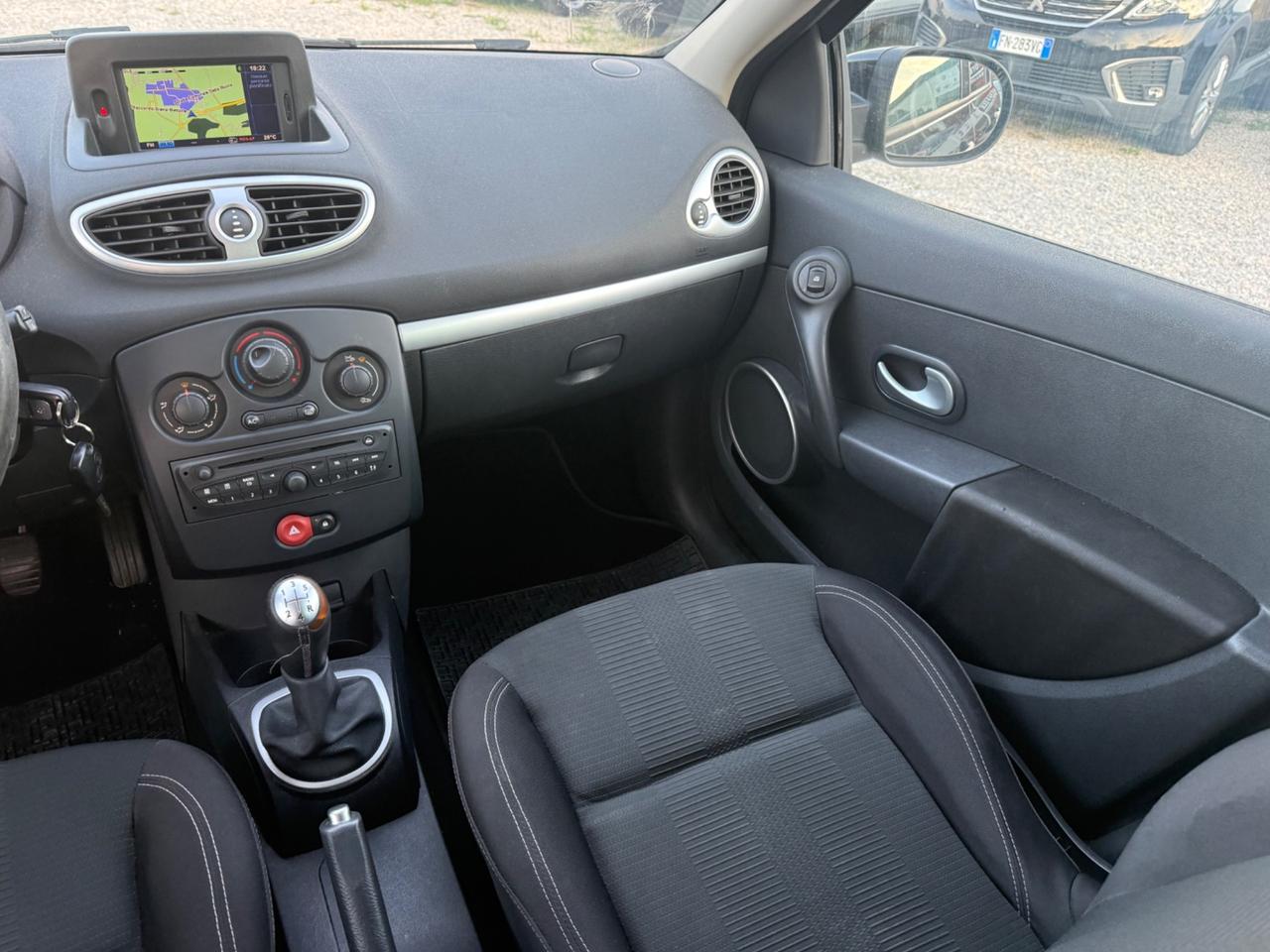 Renault Clio 1.2 16V 5 porte Luxe