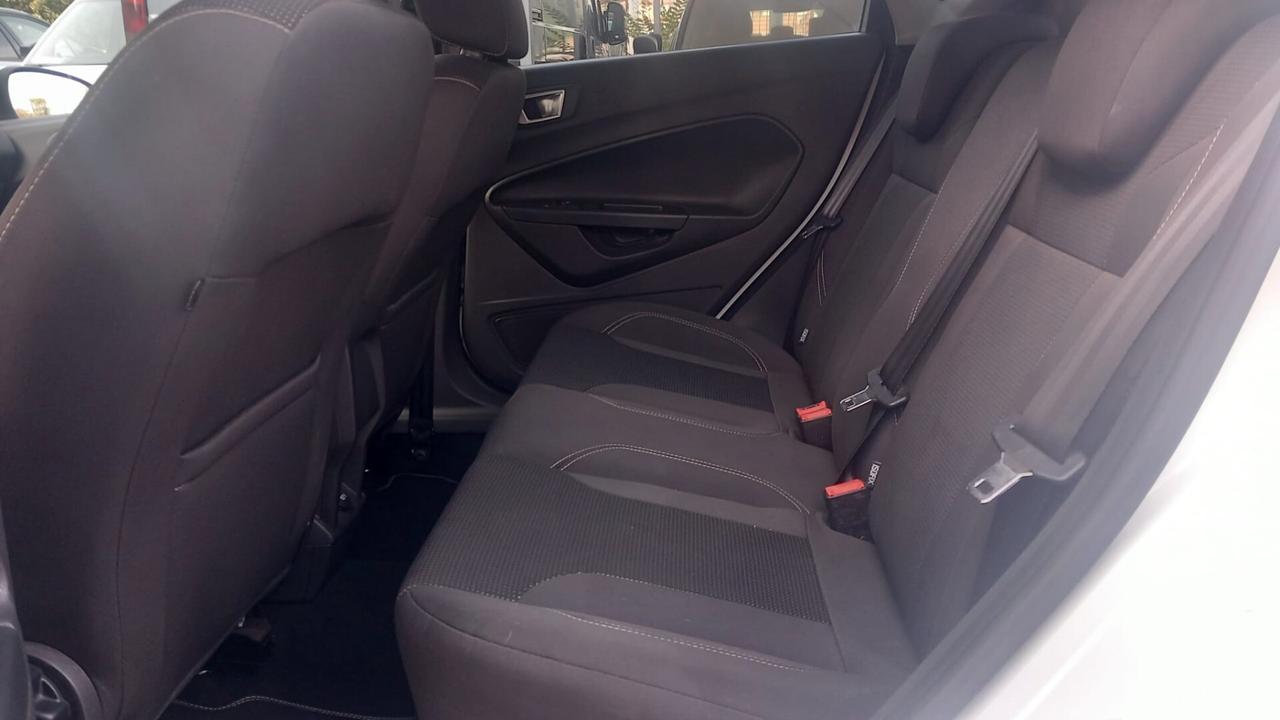 Ford Fiesta 1.4 5p. Bz.- GPL Titanium