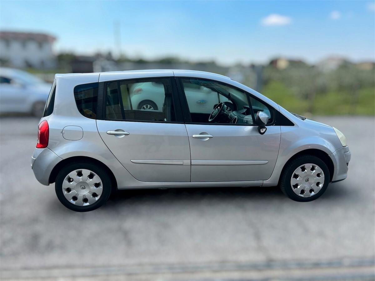 Renault Modus Grand 1.5 dCi 85CV Dynamique / X NEOPATENTATI
