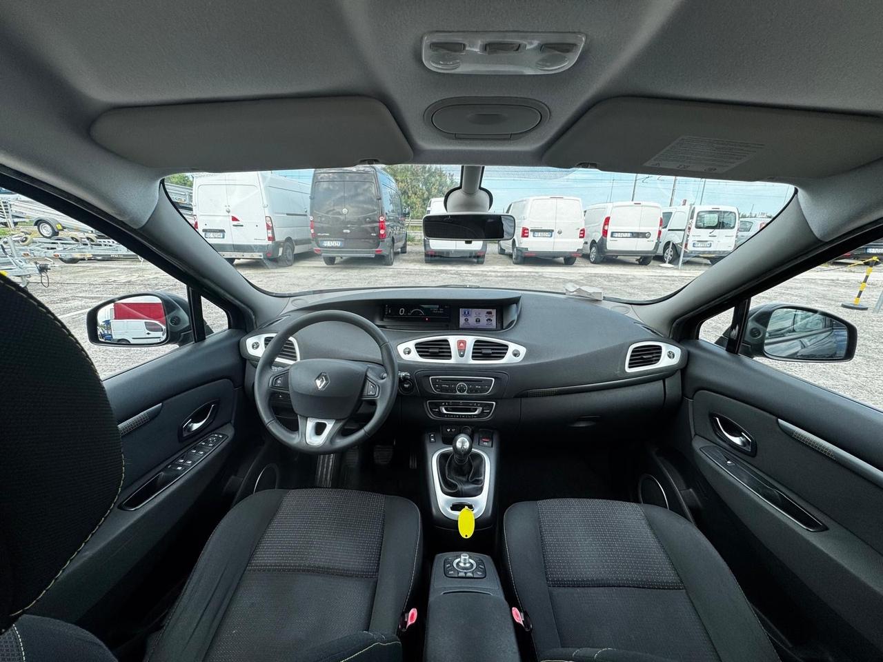 Renault Scenic Scénic X-Mod 1.5 dCi 110CV Luxe