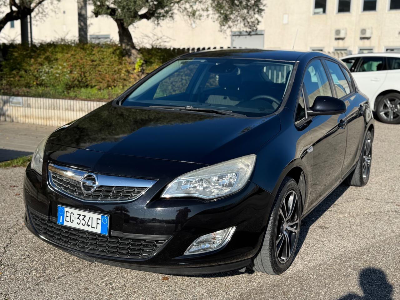 Opel Astra 1.3 CDTI 95CV Euro 5 Neopatentati