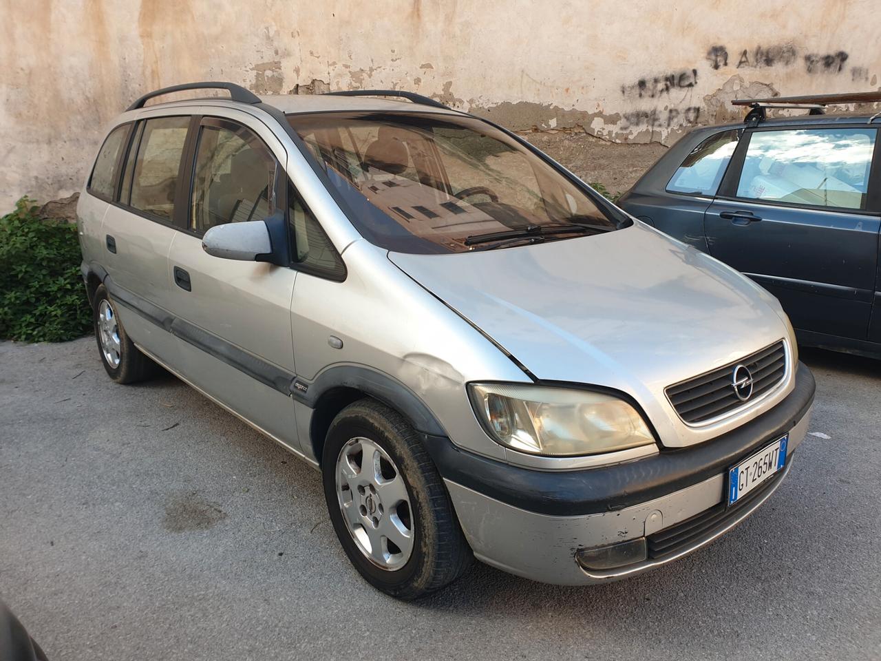 Opel Zafira 1.8 16V cat Elegance