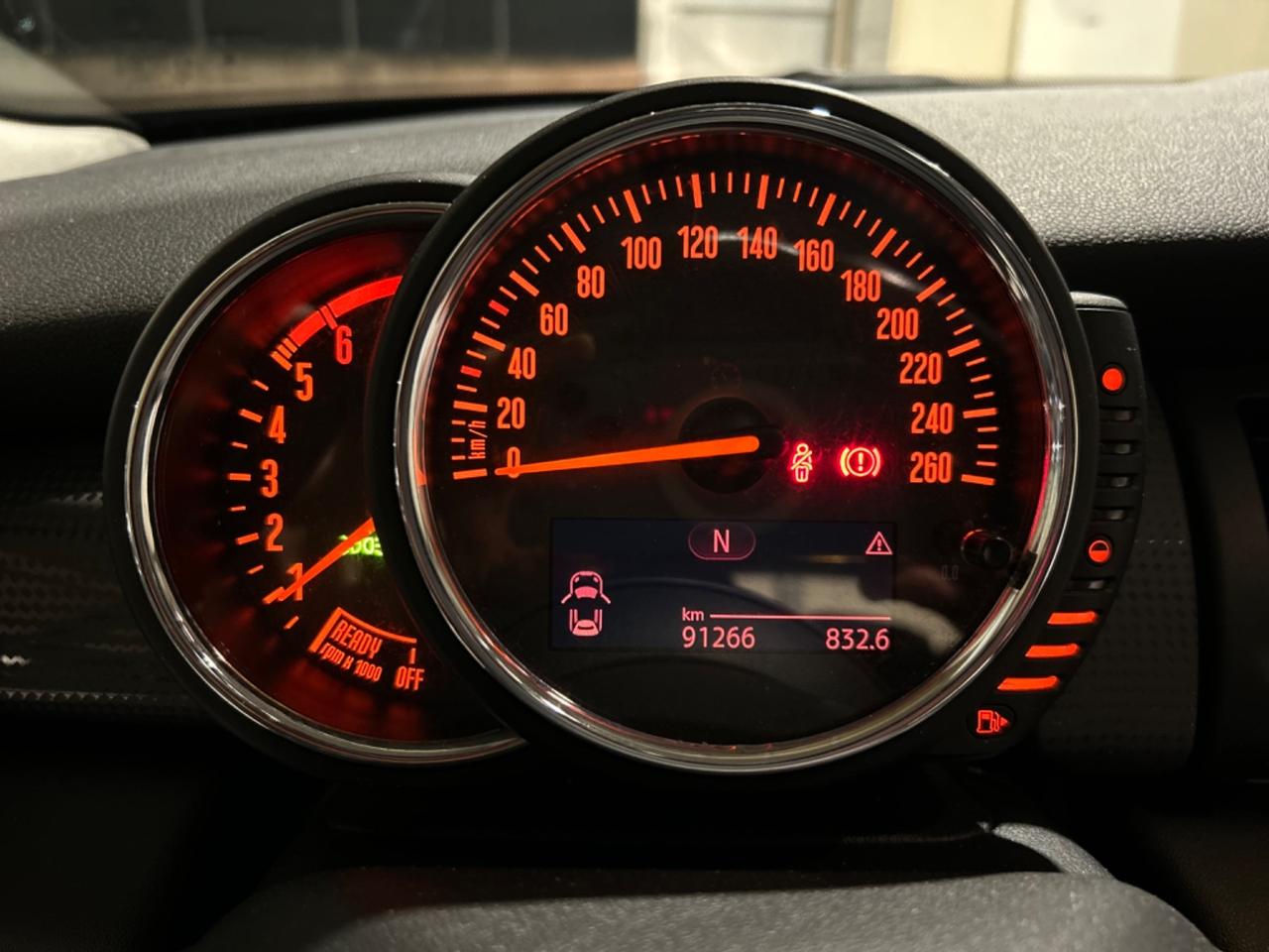 Mini Cooper D 1.5 3p