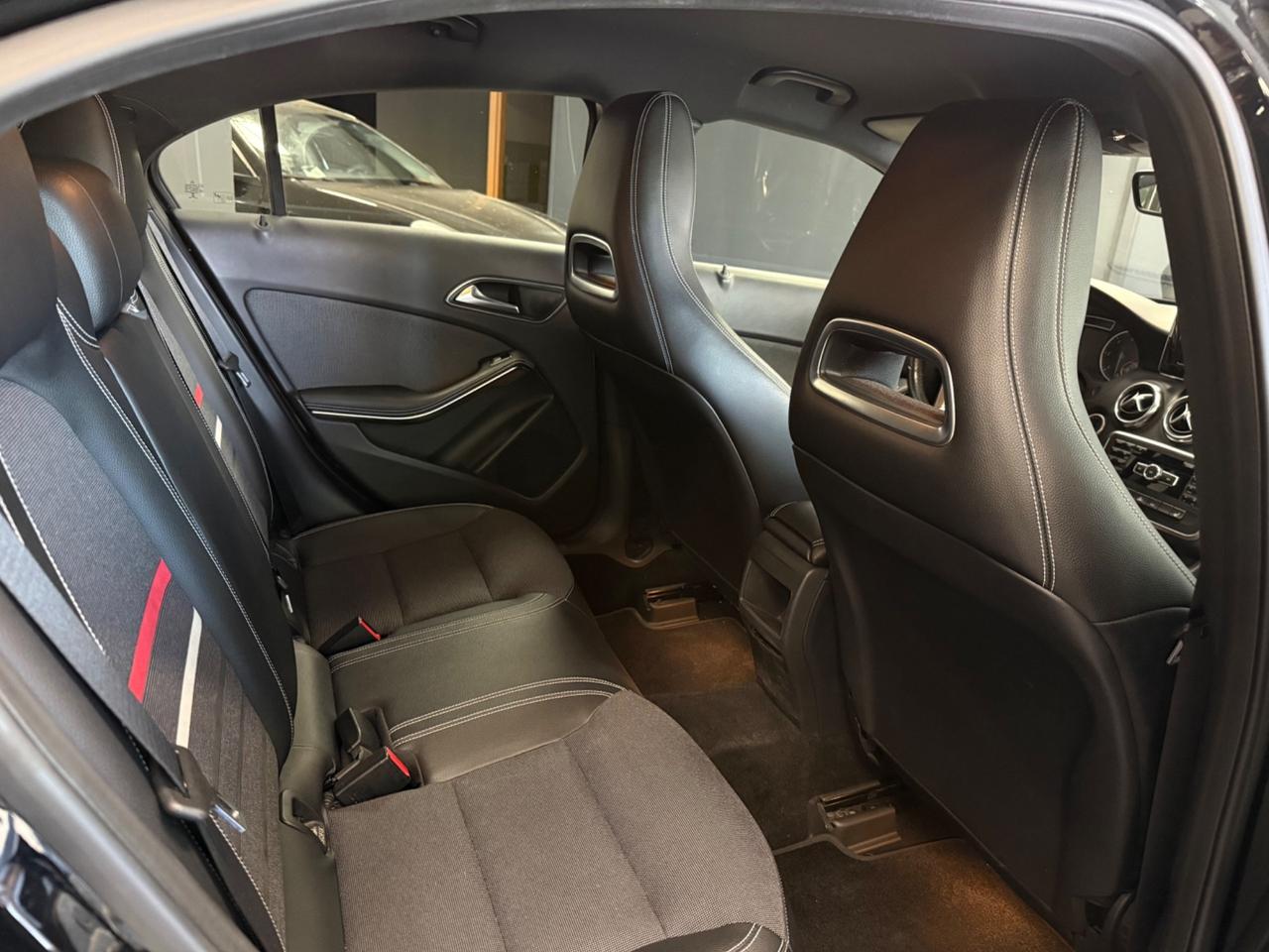 Mercedes-benz A 180 CDI Dark Night Edition