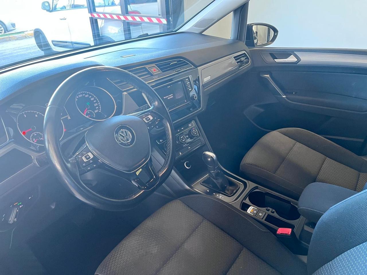 Volkswagen Touran 1.6 TDI DSG Comfortline BlueMotion Technology