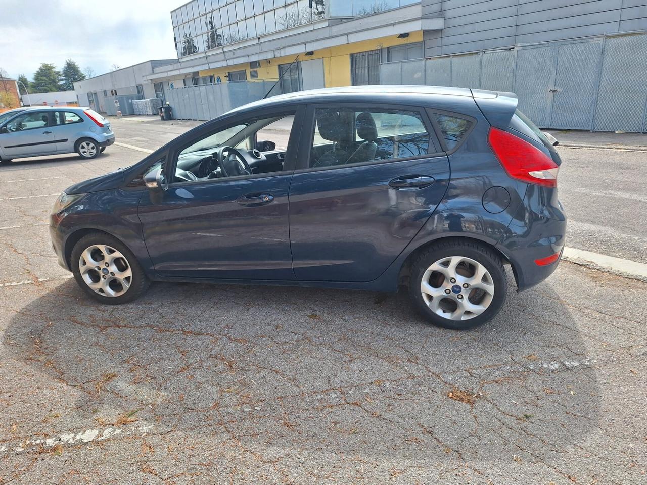 Ford Fiesta Fiesta+ 1.2 82CV 5 porte
