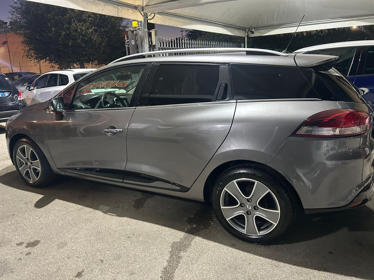 Renault Clio Sporter 1.5 dCi 8V 75CV Costume National