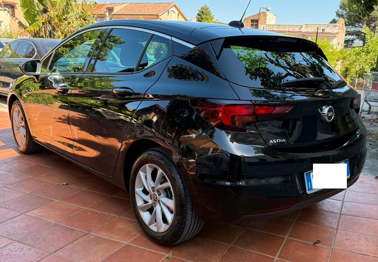 Opel Astra 1.5 CDTI 5p. Business Elegance