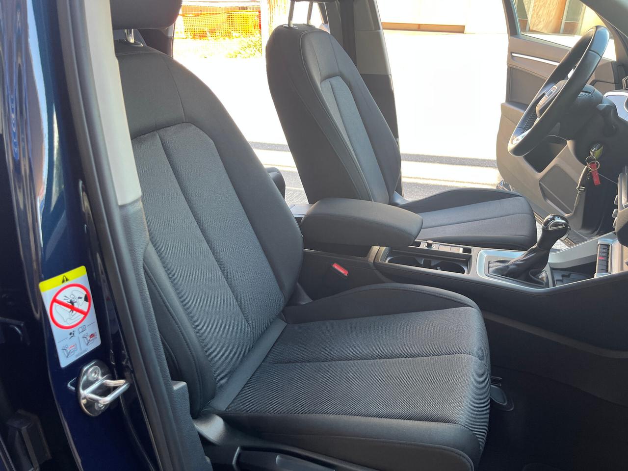 Audi Q3 35 TDI S tronic Business