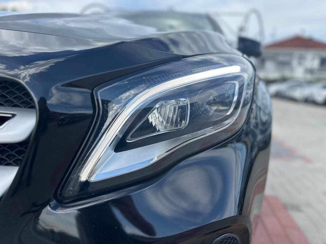 Mercedes-benz GLA 200d Sport NAVI*PELLE*R.CAMERA
