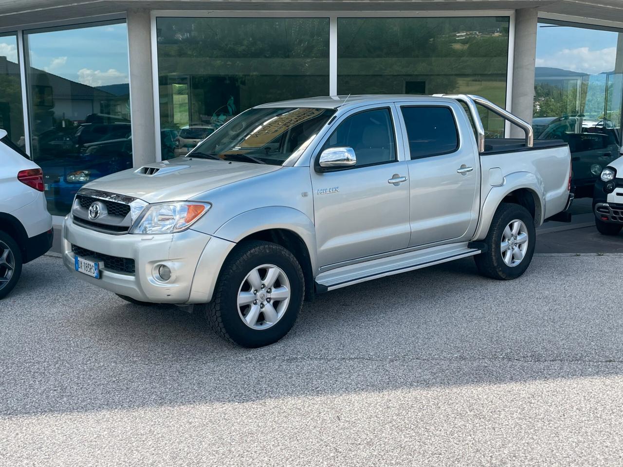 Toyota Hilux 3.0 D-4D 171cv 4WD 4p. Doub. Cab MANUALE+GANCIO