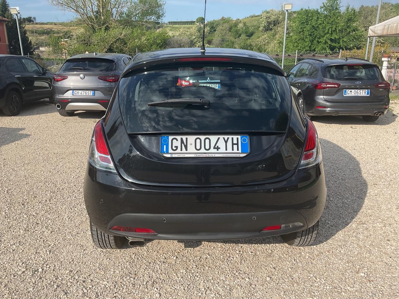 Lancia Ypsilon 1.2 69 CV 5 porte GPL Ecochic Elefantino