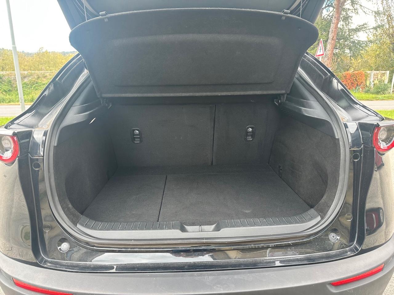 Mazda CX-30 2.0L Skyactiv-X M Hybrid 2WD Exceed