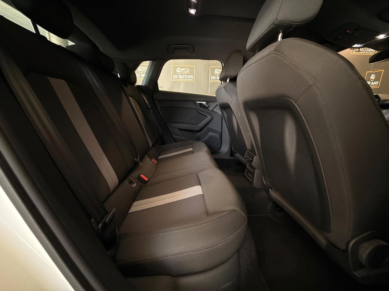Audi A3 SPB 30 TDI S tronic Business Advanced