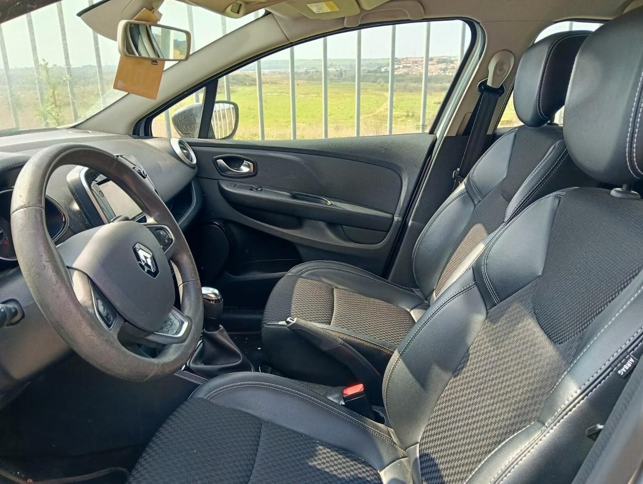 Renault Clio dCi 8V 90 CV Start&Stop 5 porte Energy Duel