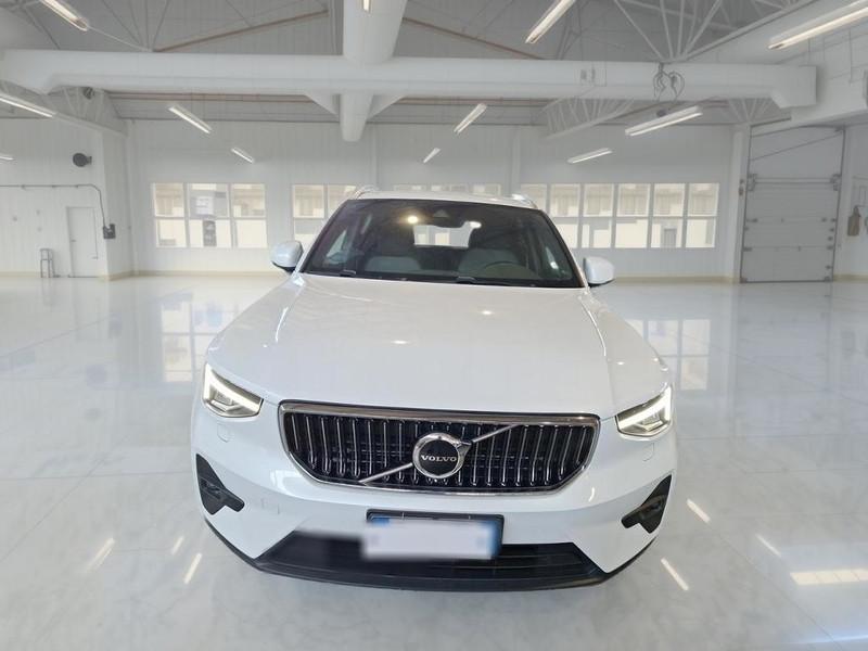 VOLVO XC40 T4 RECHARGE PLUG-IN AUTO CORE SUV