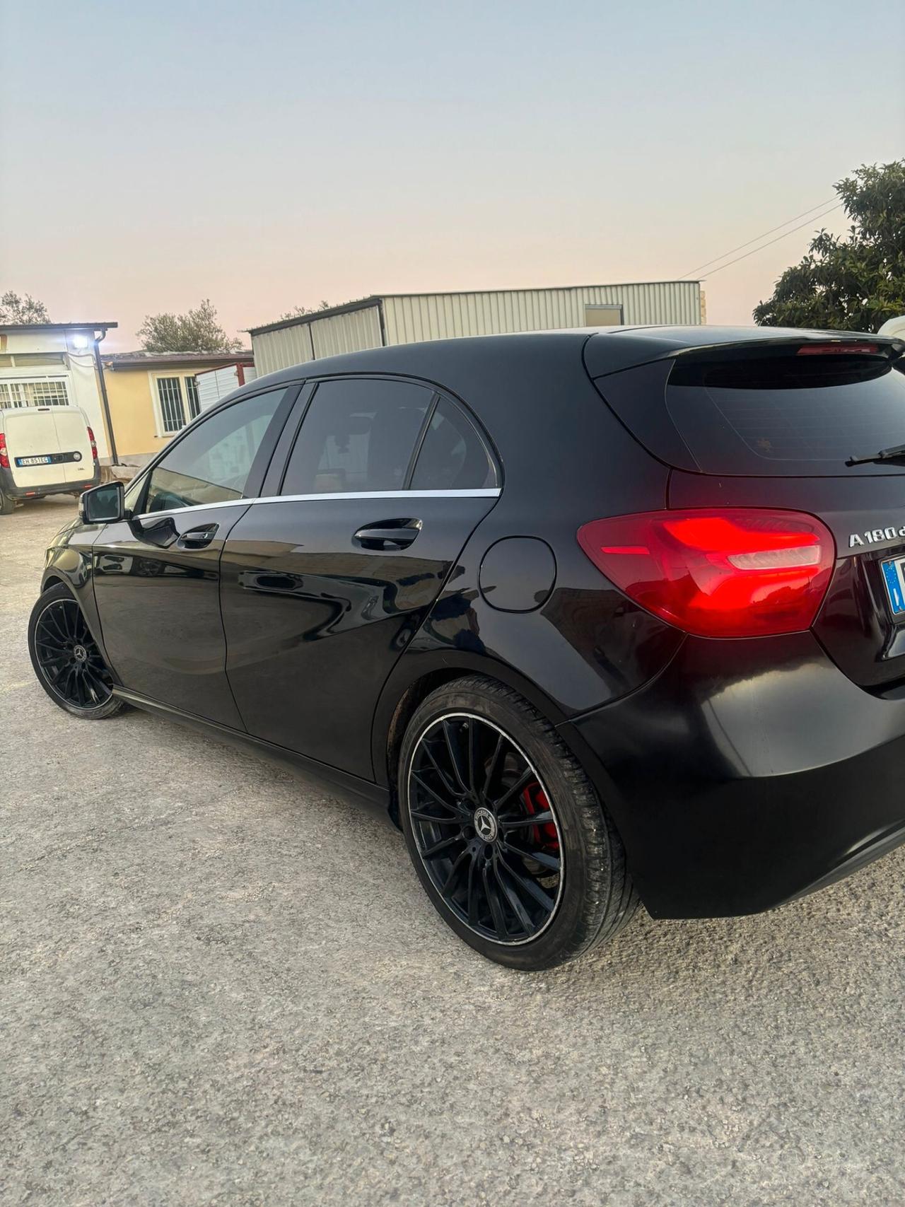 Mercedes-benz A 180 d Premium