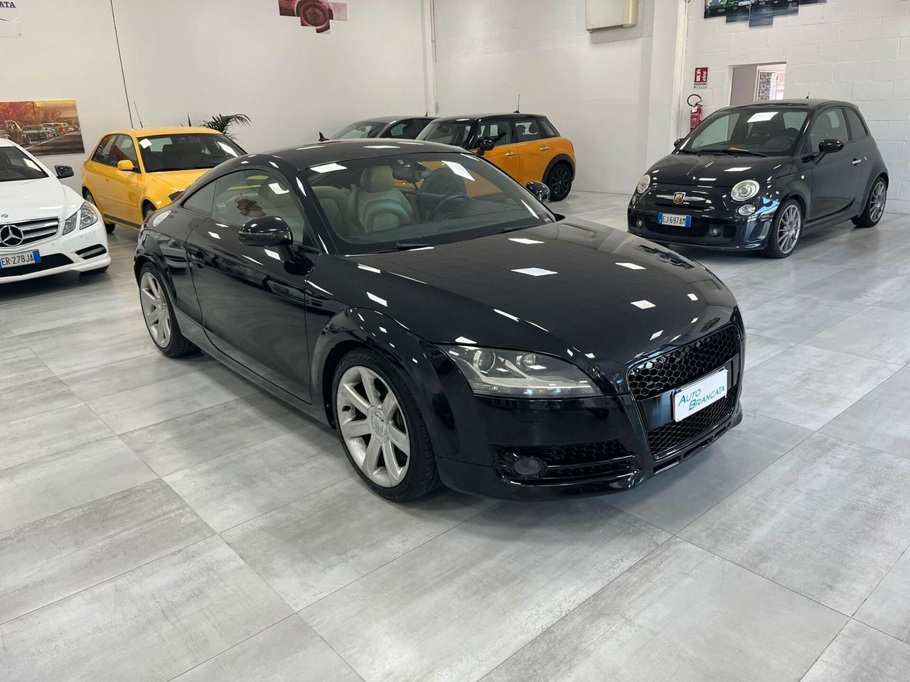 Audi TT 3.2 V6 quattro dsg