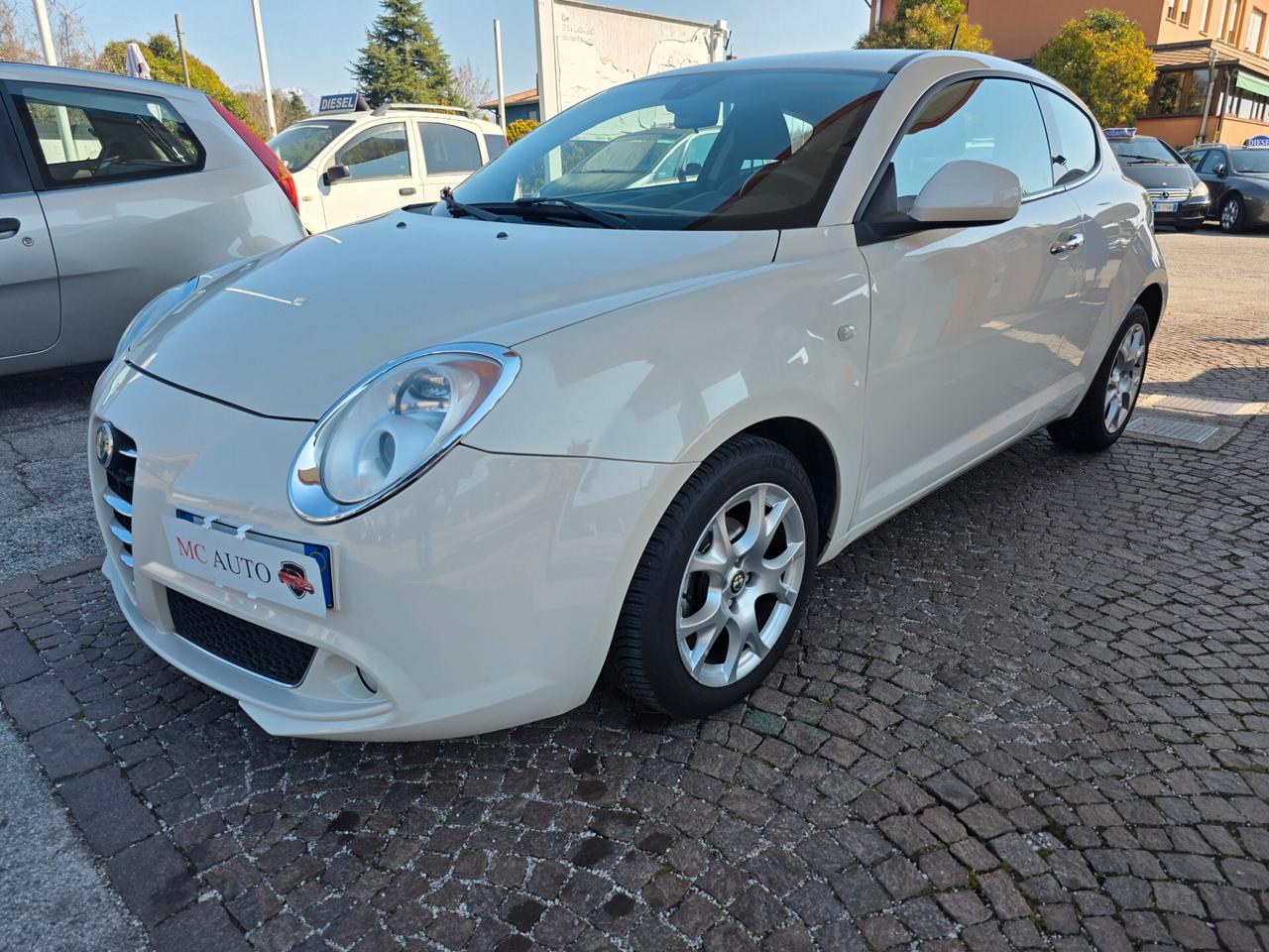 Alfa Romeo MiTo 1.4 105 CV M.air S&S Distinctive Sport Pack