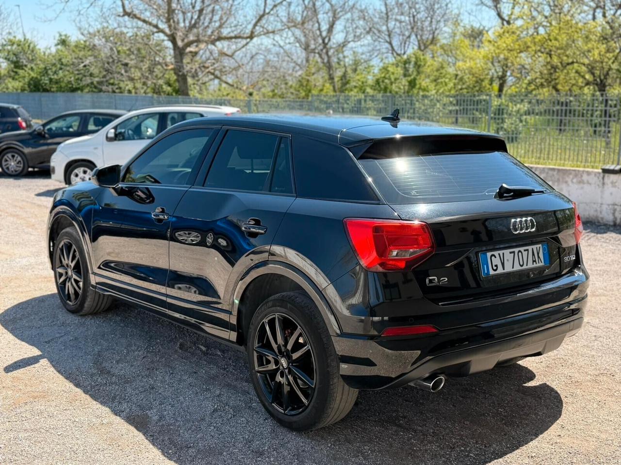Audi Q2 2020 Manuale