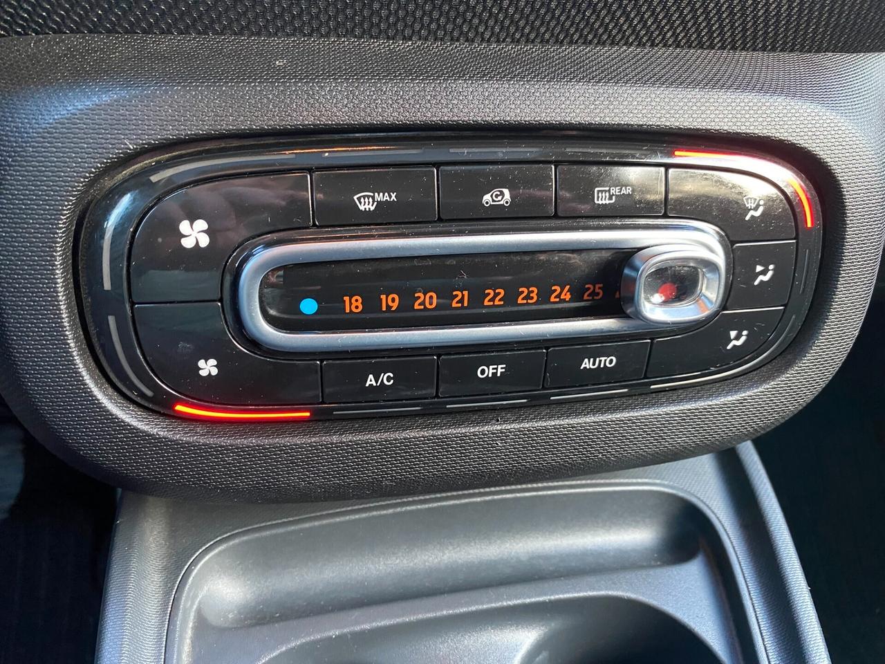 Smart ForTwo EQ Passion ... un fruscio nell'aria