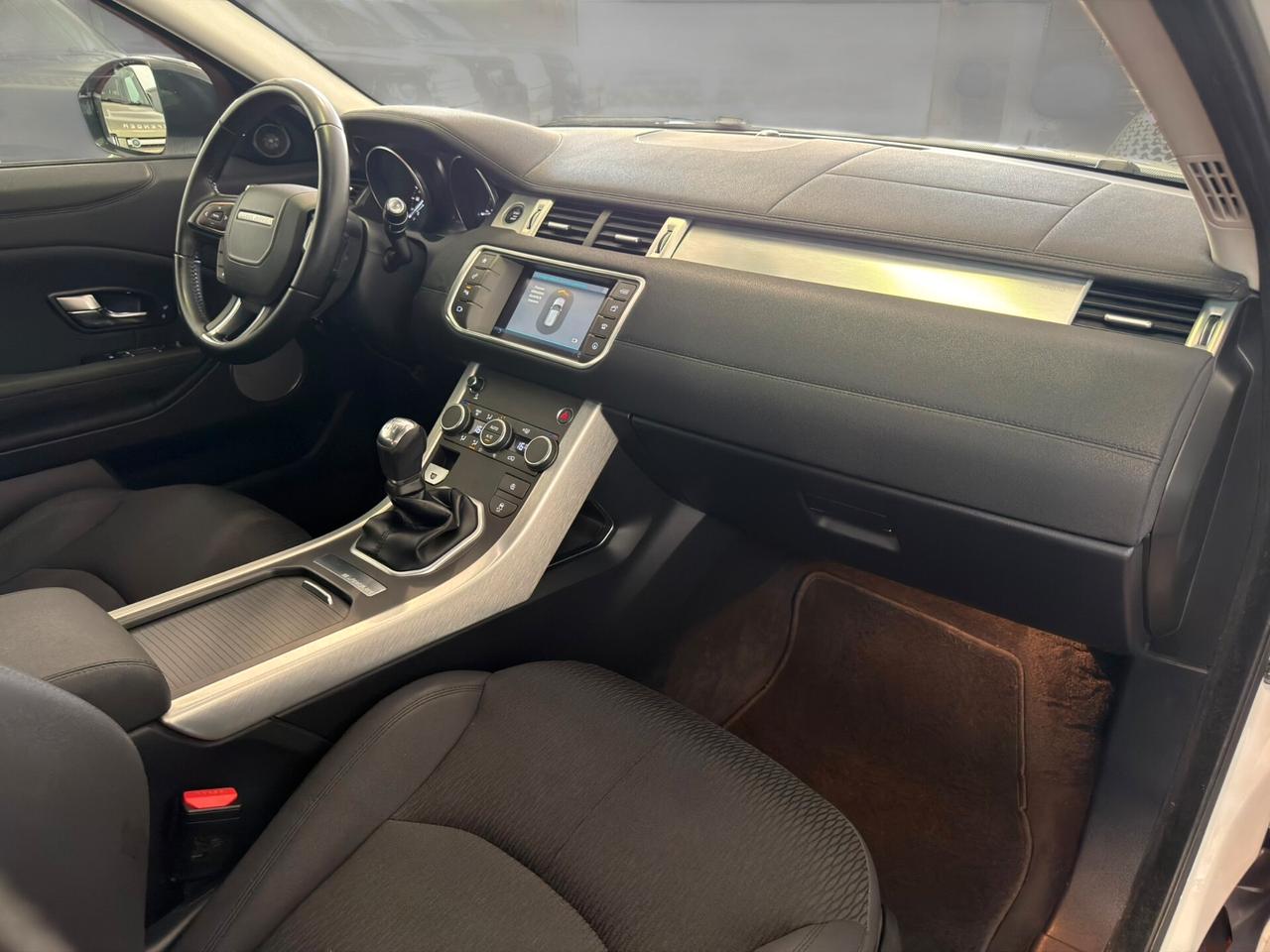 Land Rover Range Evoque 2.0 TD4 150 CV 5p. SE