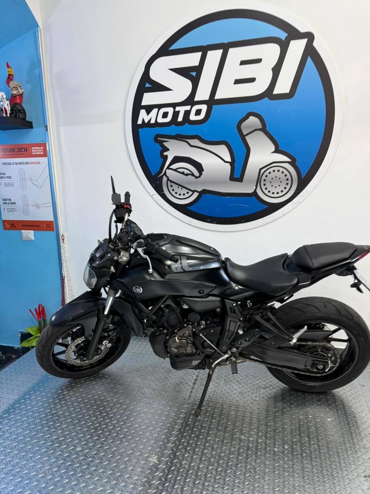Yamaha Mt-07