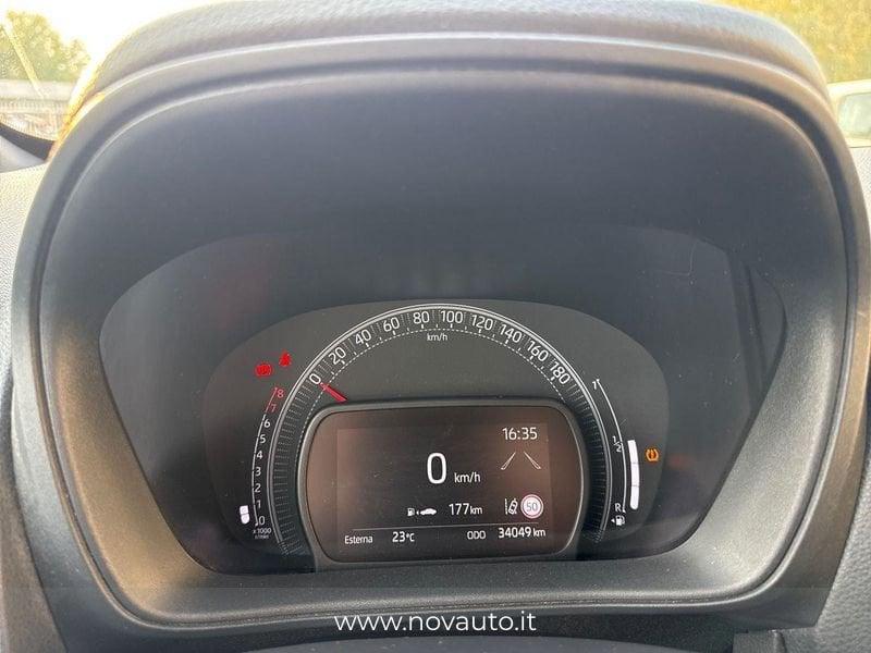 Toyota Aygo X Aygo X 1.0 Active 72cv
