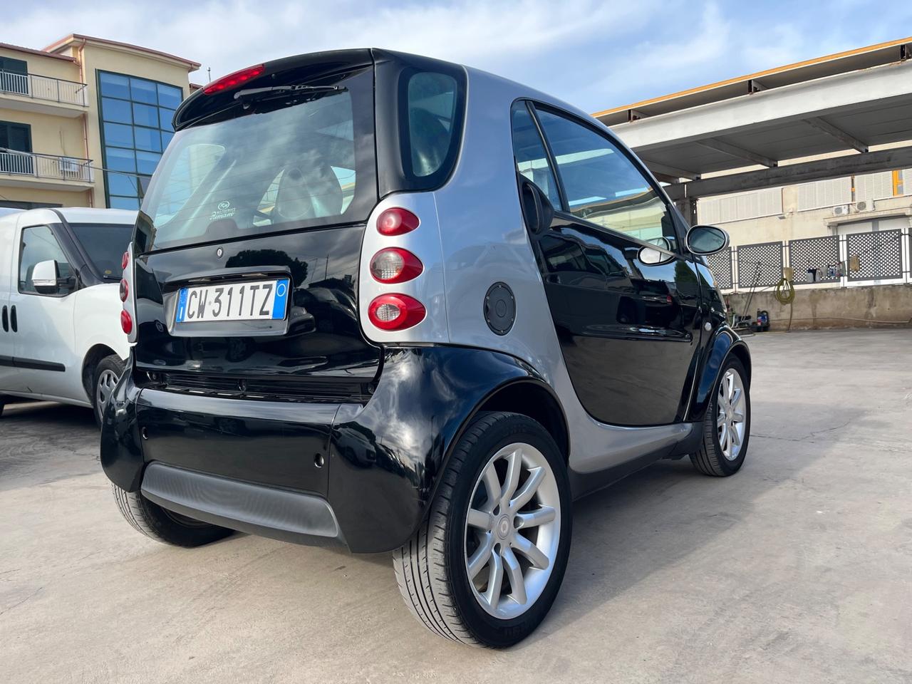 Smart ForTwo 700 coupé passion (45 kW)