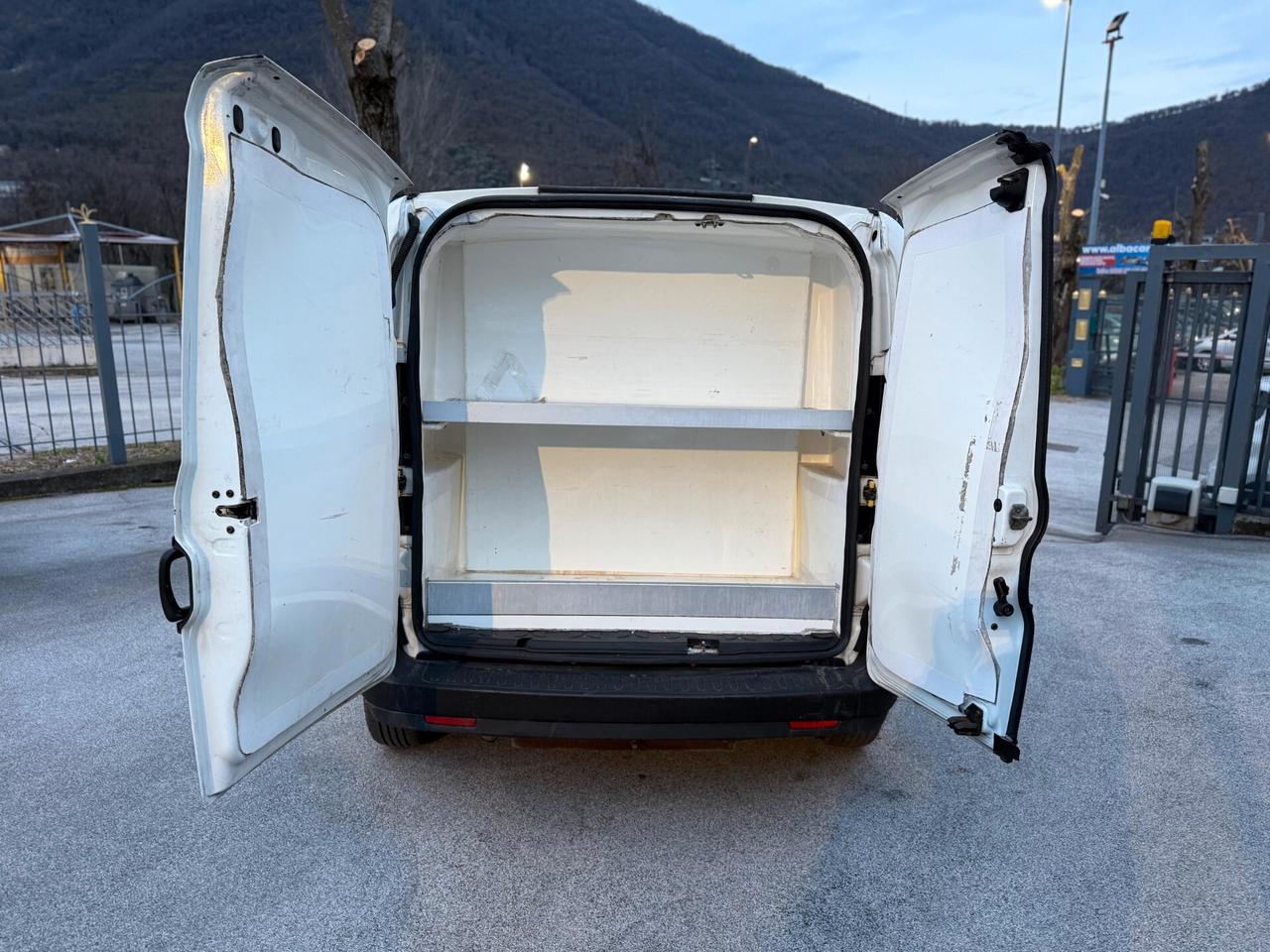 Fiat Doblò Maxi 1.4 T-Jet 120 Cv ATP