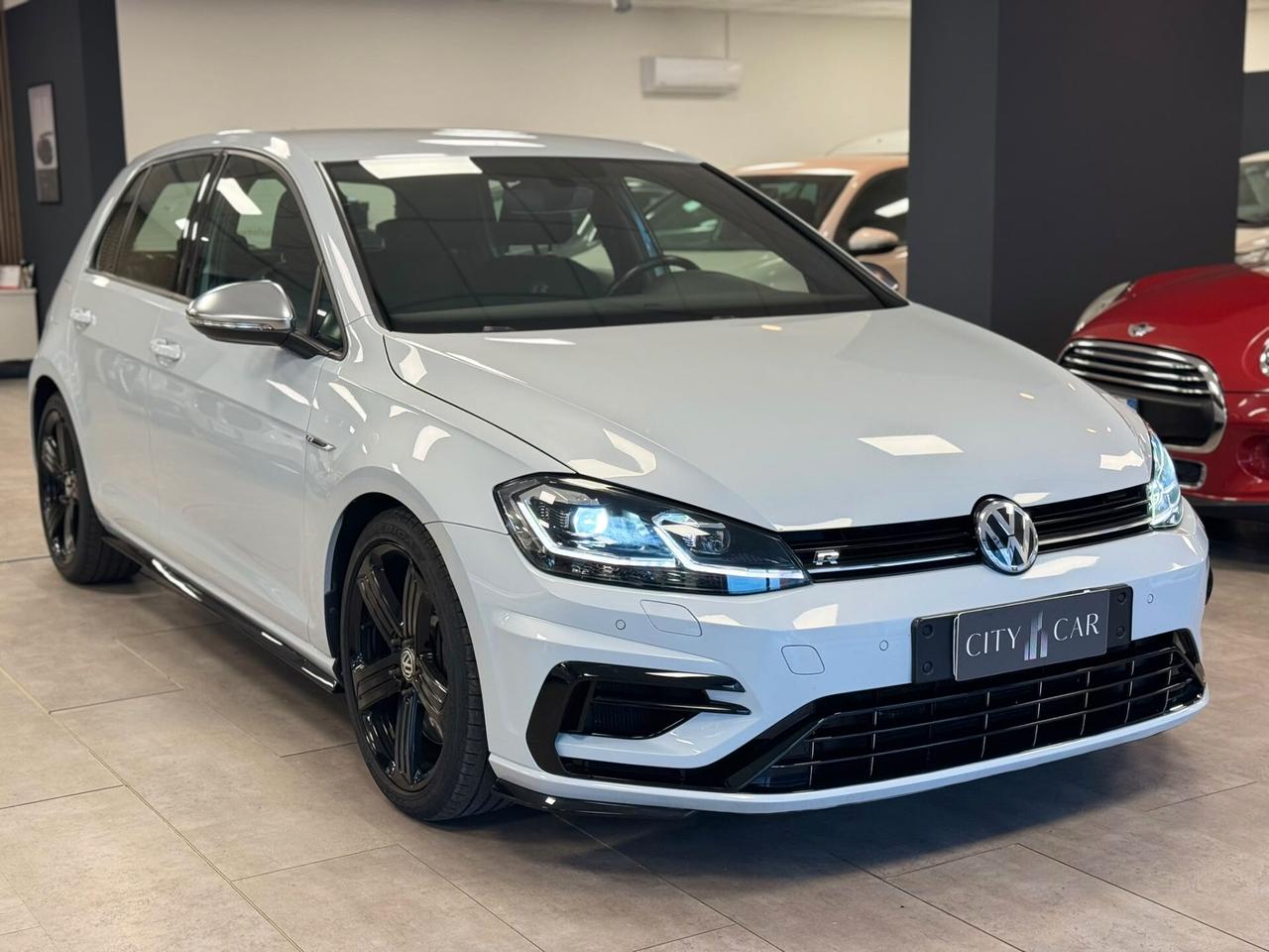 Volkswagen Golf R 2.0 TSI DSG 4MOTION 5p. BMT