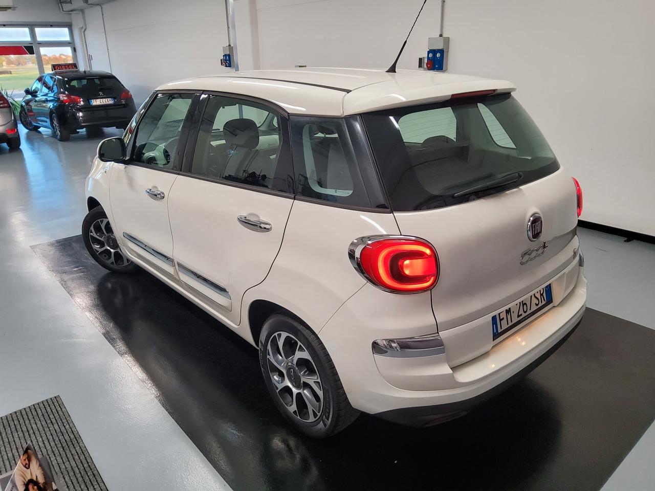 Fiat 500L 1.4 95 CV Mirror