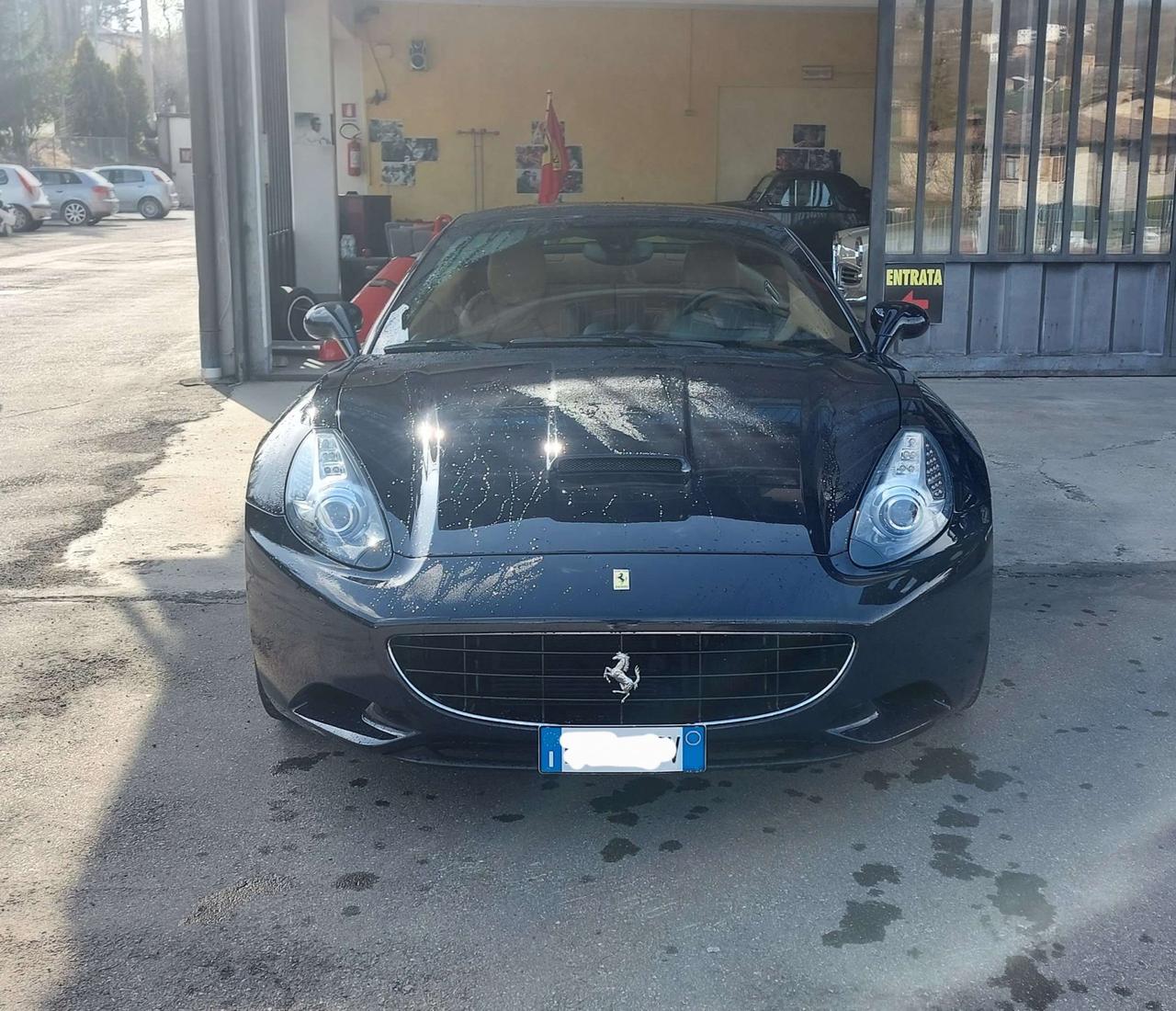 Ferrari California 2009, 489 CV, 18.000 km please read announcement