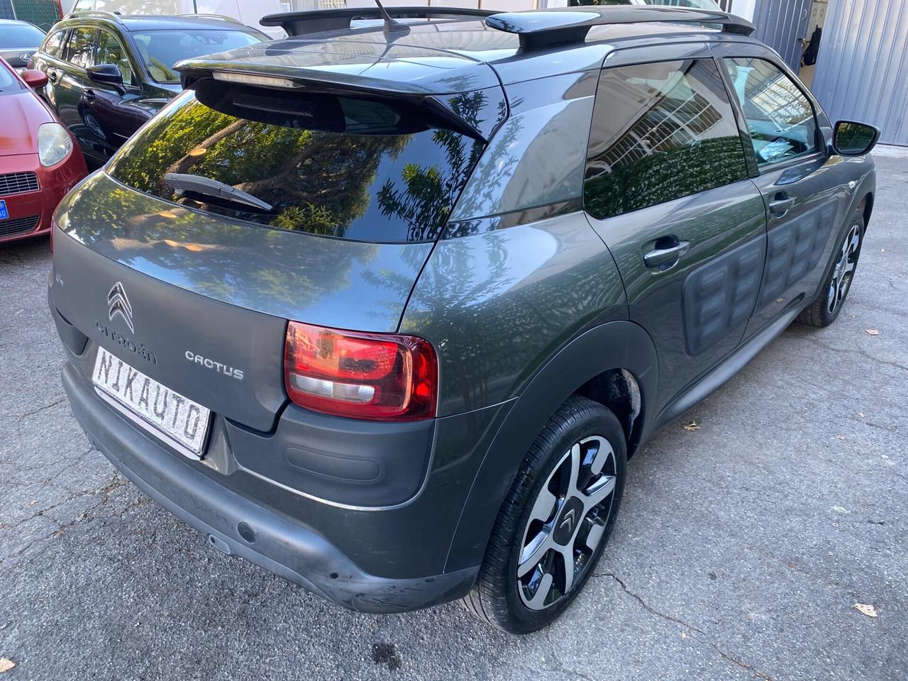Citroen C4 Cactus PureTech 82 Shine