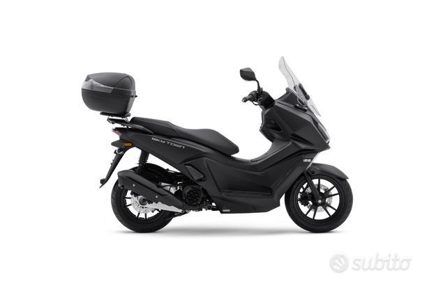 Kymco Skytown