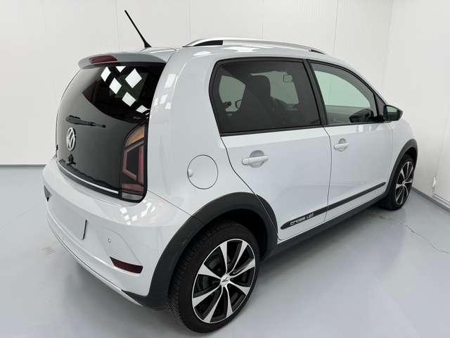 Volkswagen up! CROSS 1.0 Benzina 75CV Neopatentati Only Promo