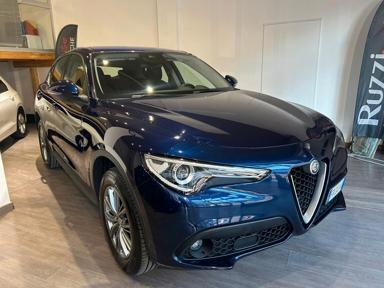 Alfa Romeo Stelvio 2.2 Turbodiesel 210 CV AT8 Q4 Business