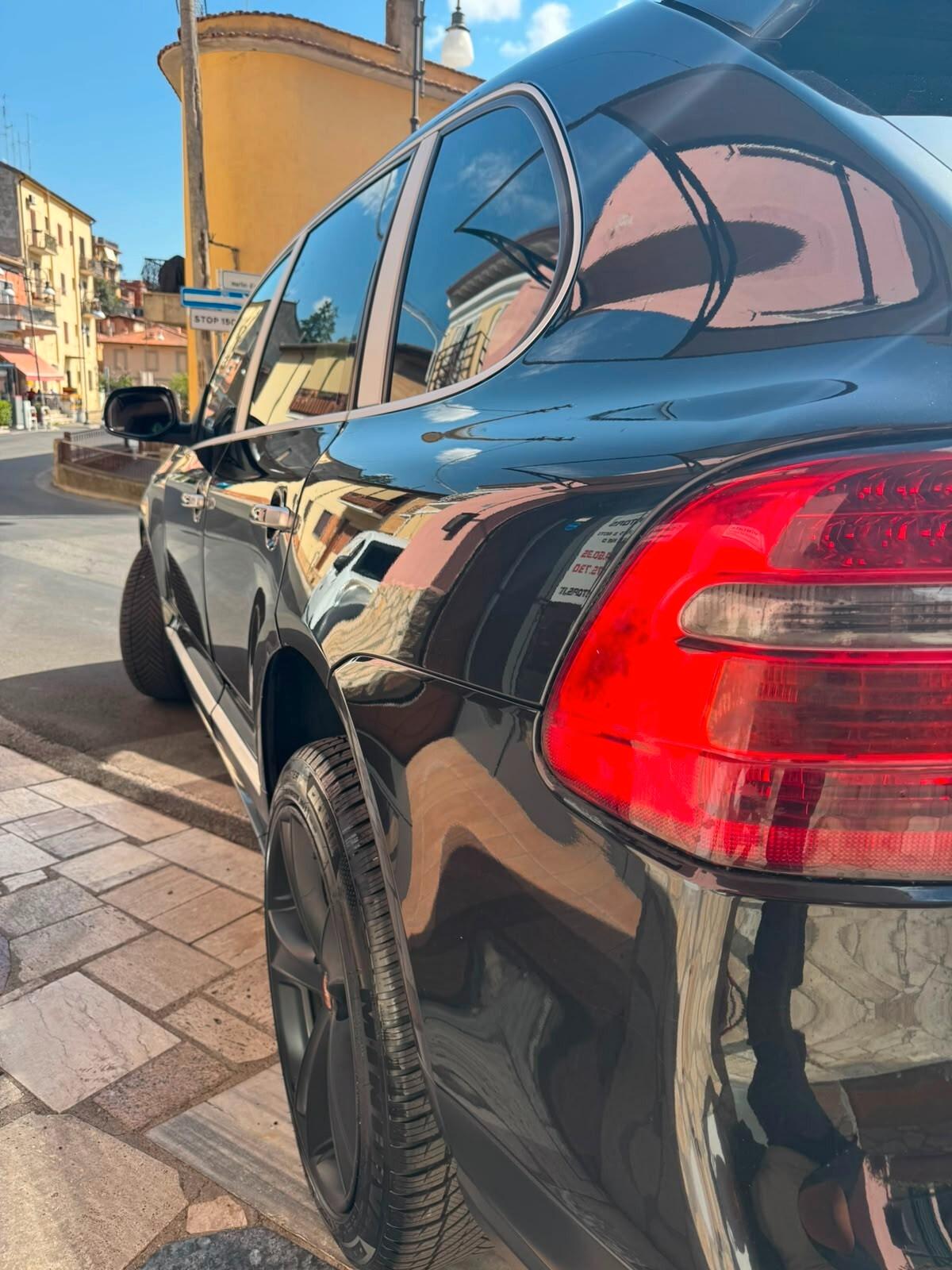 Porsche Cayenne 3.0 v6 Diesel 239 cv, FULL OPTIONAL, CATENA ESEGUITA, ALLESTIMENTO TURBO, UNICA