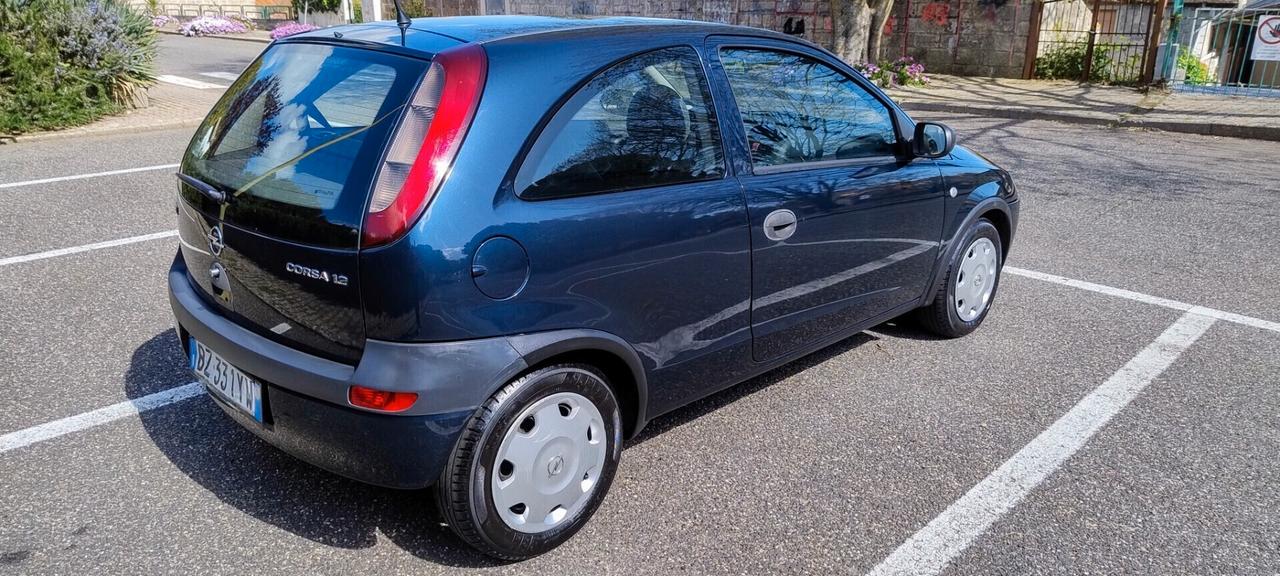 Opel Corsa 1.2i 16V cat 3 porte