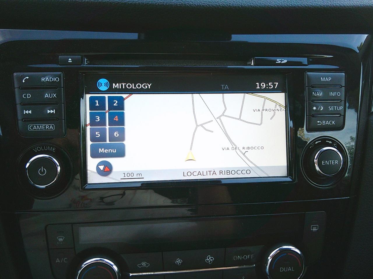 Nissan Qashqai 1.5 dCi N-Connecta