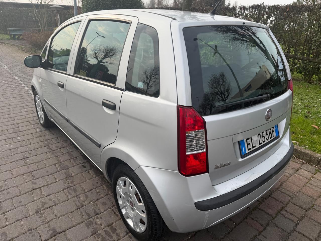 Fiat Idea 1.4 benz 2011 NEOPATENTATI