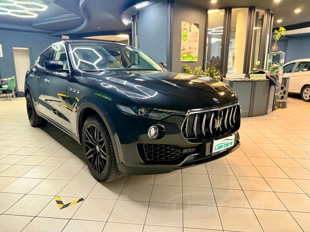 Maserati Levante 3.0 V6 275cv auto