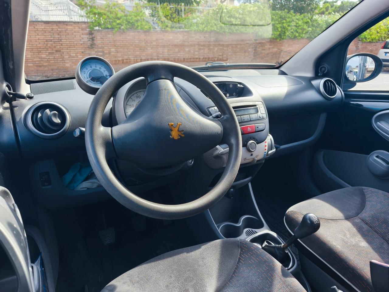 Peugeot 107 1.0 68CV 5p. Sweet Years