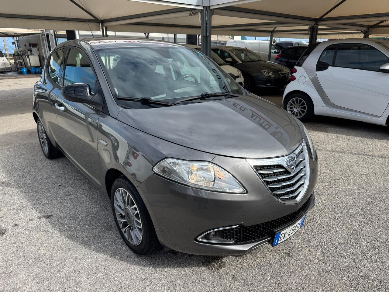 Lancia Ypsilon 1.3 MJT 16V 95 CV ECCELLENTI CONDIZIONI