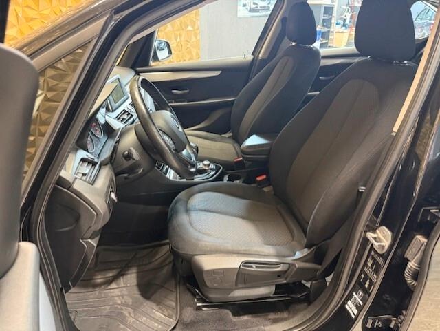 Bmw 2er Active Tourer 216d Active Tourer Advantage