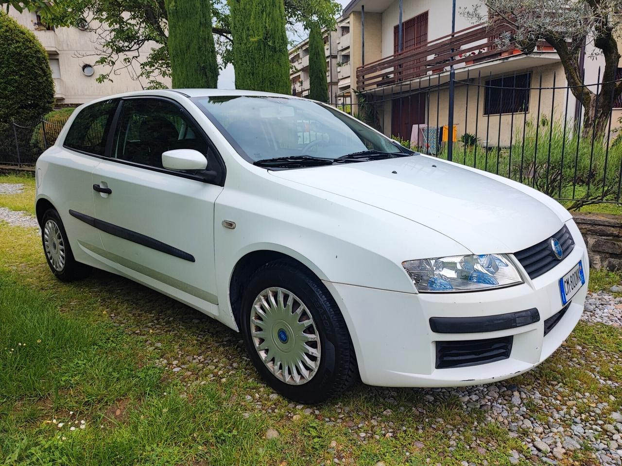 Fiat Stilo 1.6 Benz euro 4 lavori certificati neopatentati