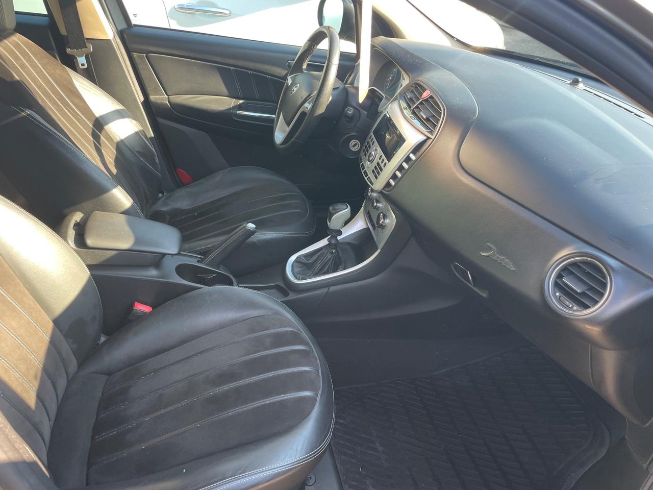 LANCIA DELTA 1.6 DIESEL 120 (CV) 2009