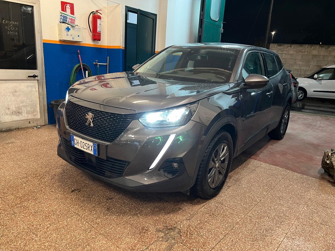 Peugeot 2008 BlueHDi 130 S&S EAT8 Allure